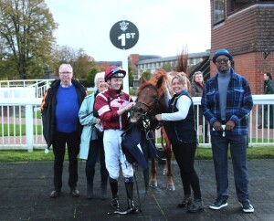 Sharp Distinction with Adam Farragher & winning owners