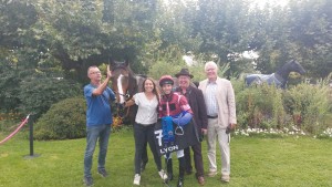 Victoire Magique with victorious connections!